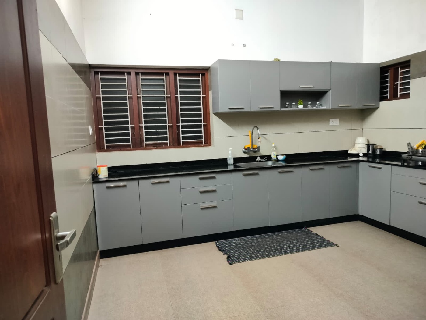 Modular kitchen