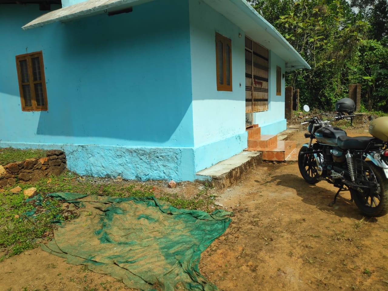 Front of the farmhouse with vehicle access