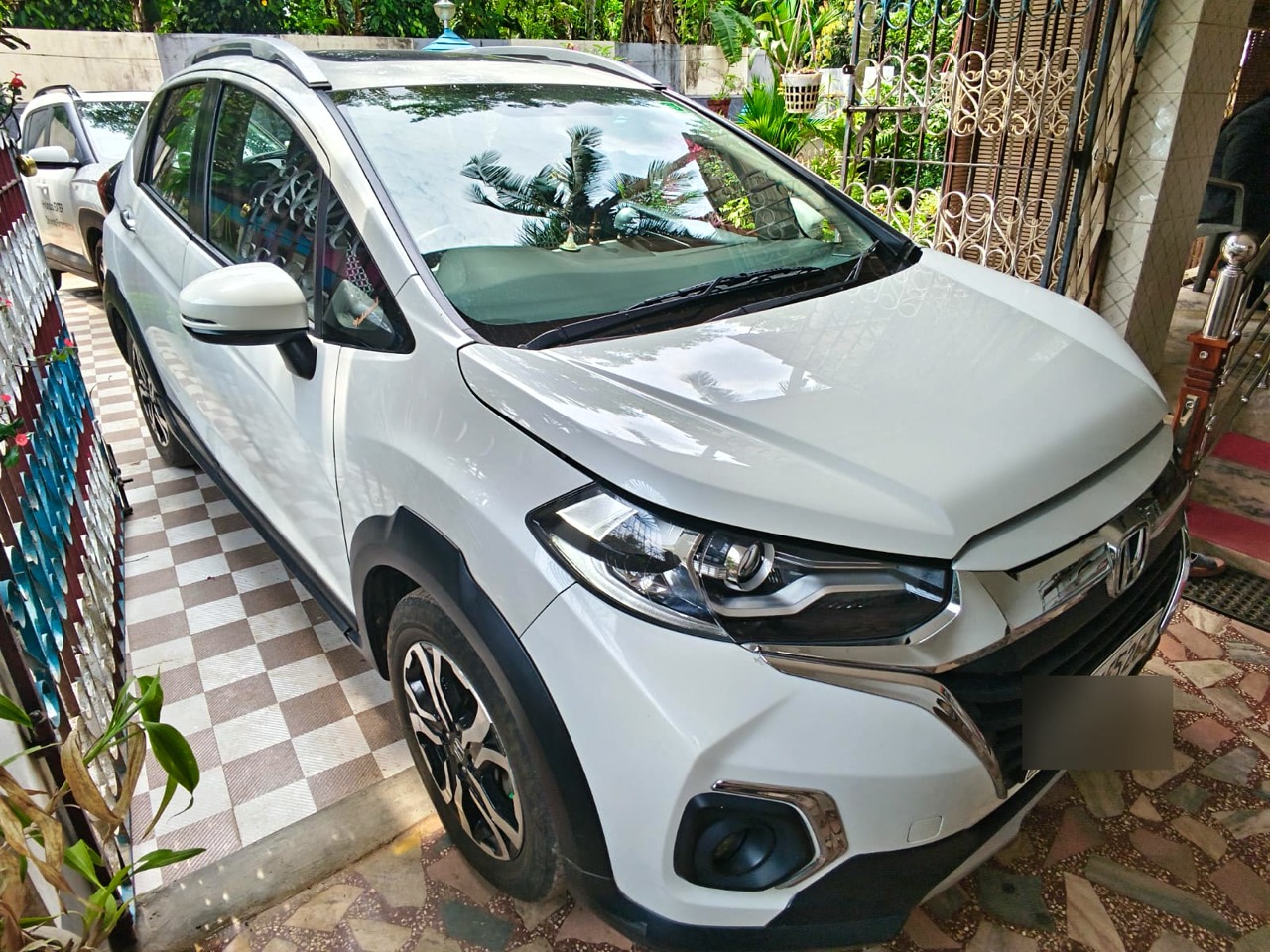 Honda WR-V front view